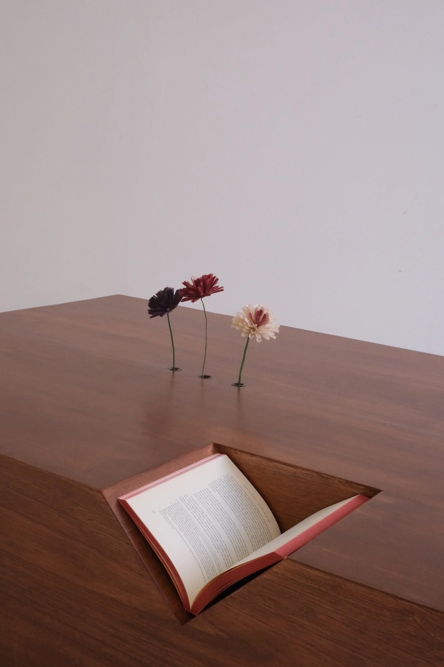 Mesa de centro de libro